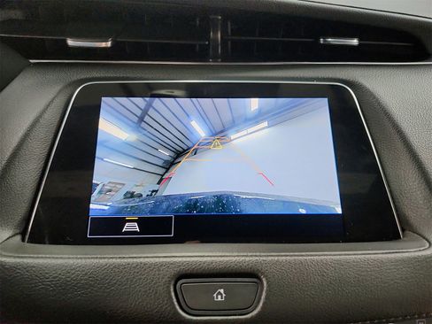 Used 2023 Cadillac XT4 Premium Luxury image 29