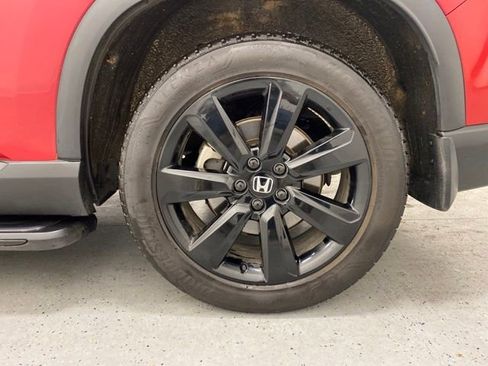 Used 2025 Honda Pilot Black Edition image 10