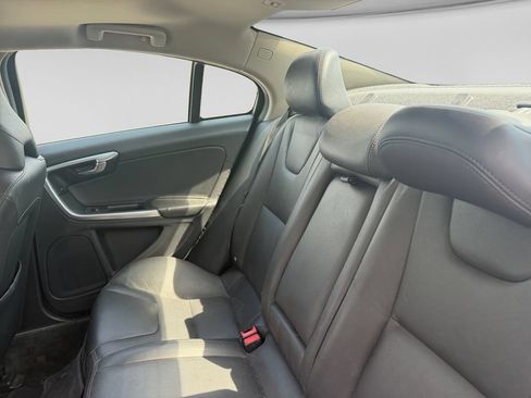 Used 2015 Volvo S60 T5 Platinum FWD image 33
