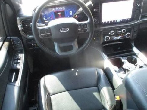 Used 2023 Ford F250 Lariat w/ Lariat Ultimate Package image 7