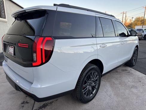New 2025 Ford Expedition Platinum w/ Stealth Performance Package image 7