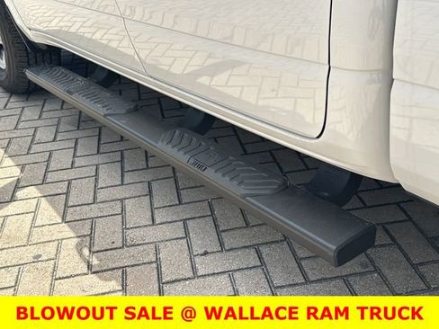 Used 2025 RAM 1500 Tradesman AWD/4WD image 14