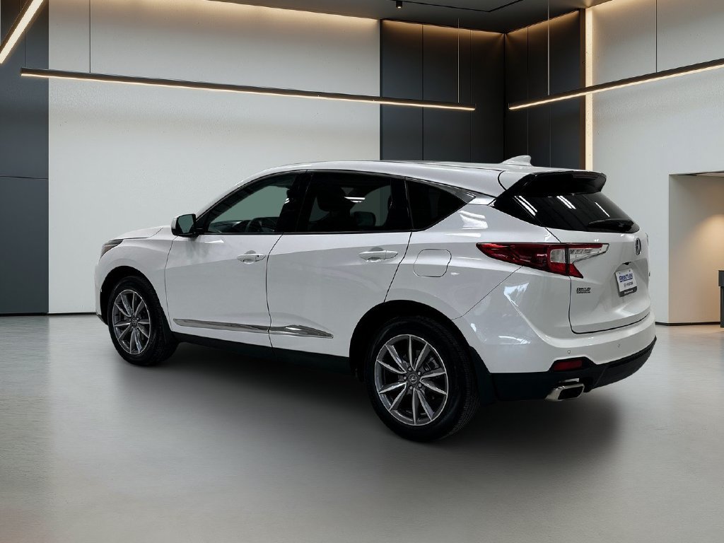 Used 2023 Acura RDX w/ Technology Package FWD image 3