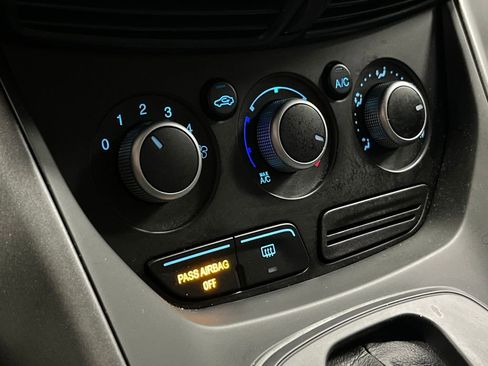 Used 2016 Ford Escape S image 10