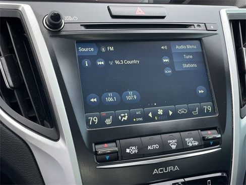 Used 2019 Acura TLX image 18
