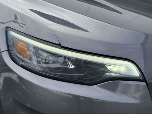 Certified 2020 Jeep Cherokee Limited AWD/4WD image 10