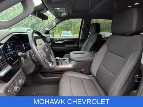 Used 2022 Chevrolet Silverado 1500 RST w/ Z71 Off-Road Package AWD/4WD image 19