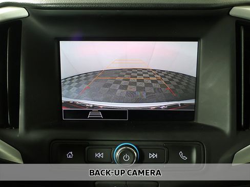 Used 2024 GMC Terrain SLE image 5