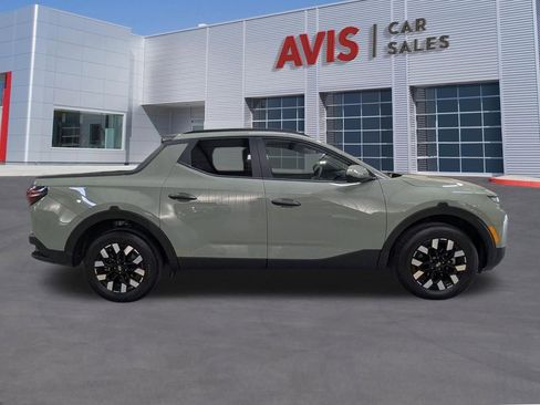 Used 2025 Hyundai Santa Cruz SEL FWD image 5