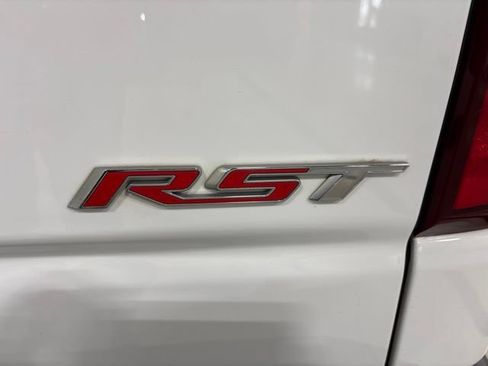 Used 2020 Chevrolet Silverado 1500 RST AWD/4WD image 9