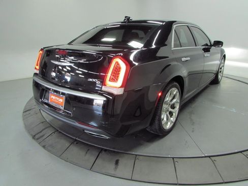 Used 2018 Chrysler 300 C w/ Sun, Sound & Nav Package image 8