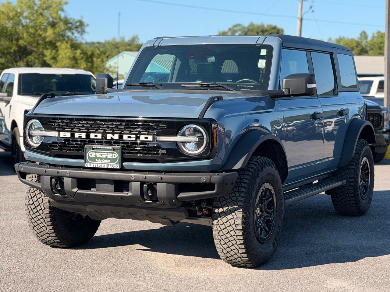 Used 2024 Ford Bronco Wildtrak AWD/4WD image 1