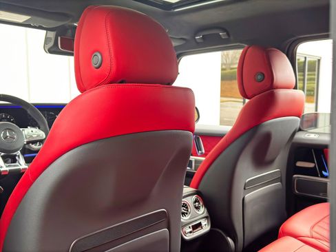 Used 2022 Mercedes-Benz G 63 AMG Squared w/ AMG Night Package image 39