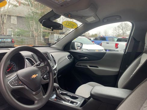 Certified 2022 Chevrolet Equinox LS w/ LS Convenience Package image 14