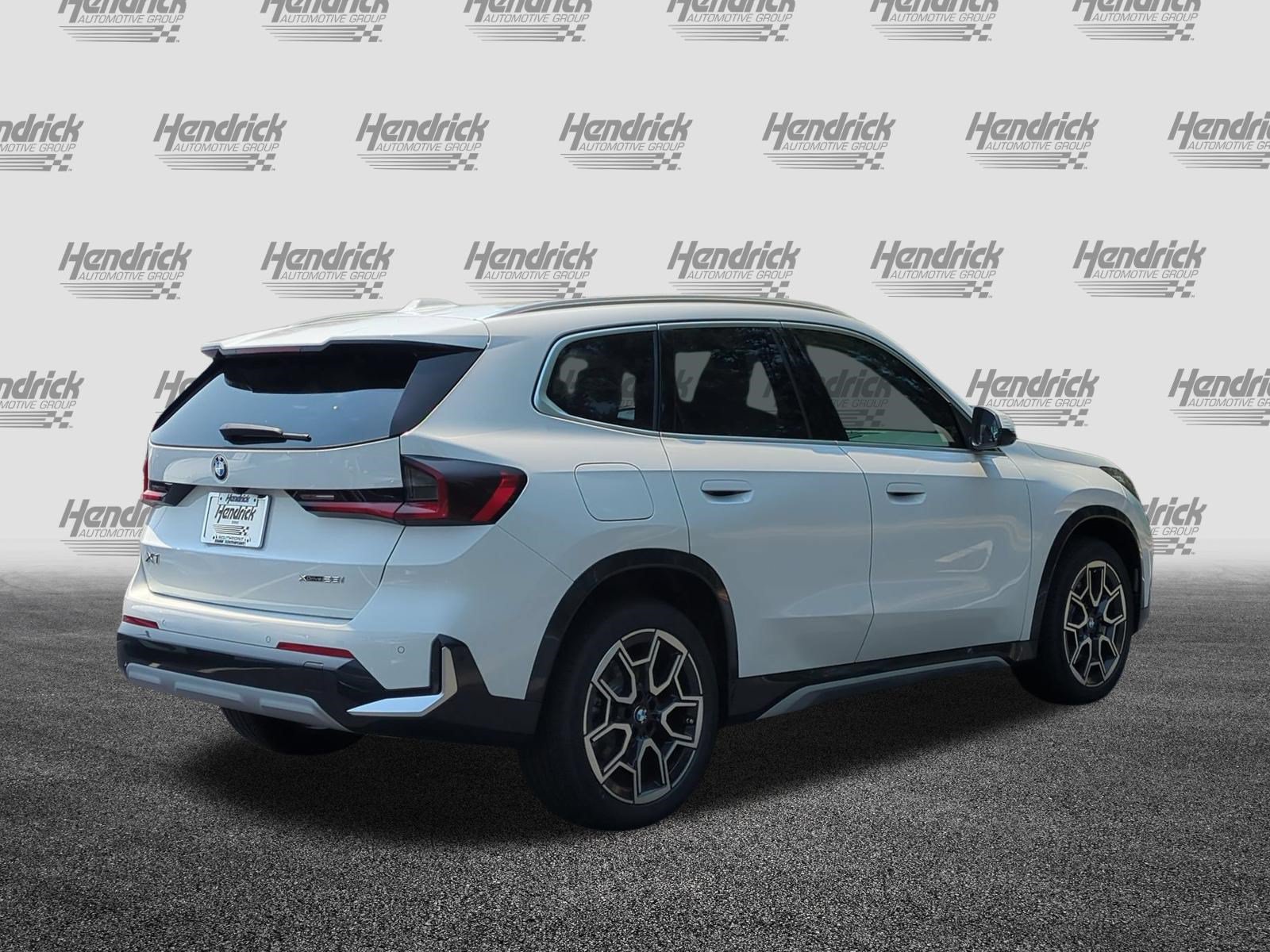 Used 2026 BMW X1 xDrive28i w/ Technology Package AWD/4WD image 10