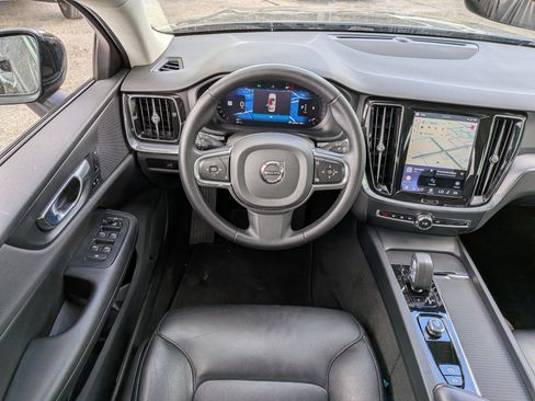 Used 2024 Volvo S60 B5 Core image 16