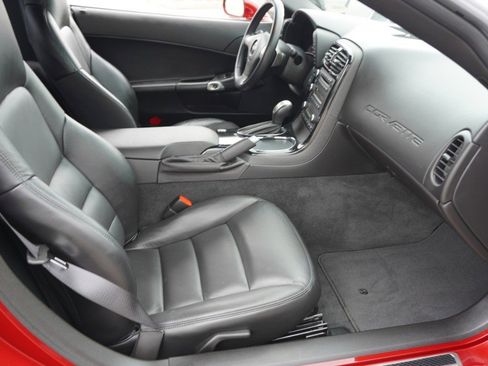 Used 2008 Chevrolet Corvette Coupe RWD image 14