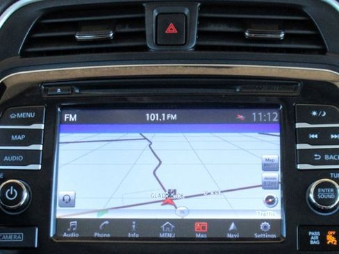 Used 2016 Nissan Maxima Platinum w/ Interior Lighting Package image 24