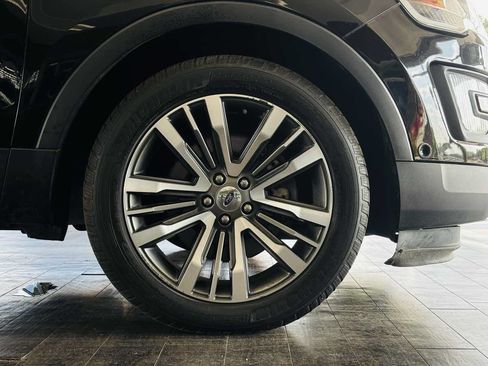 Used 2017 Ford Explorer Platinum AWD/4WD image 24