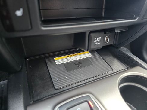 Certified 2022 Honda Pilot Special Edition image 30