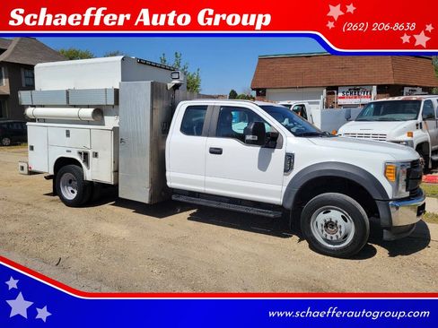 Used 2017 Ford F550 4x4 SuperCab Super Duty image 1