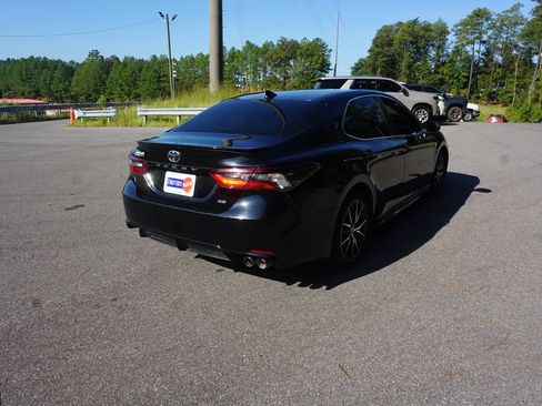 Used 2023 Toyota Camry SE FWD image 23