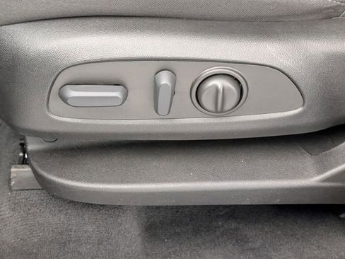 Certified 2023 Chevrolet Traverse LT w/ LPO, Floor Liner Package image 14