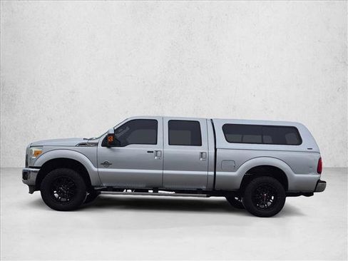 Used 2012 Ford F250 Lariat w/ Lariat Ultimate Pkg AWD/4WD image 8