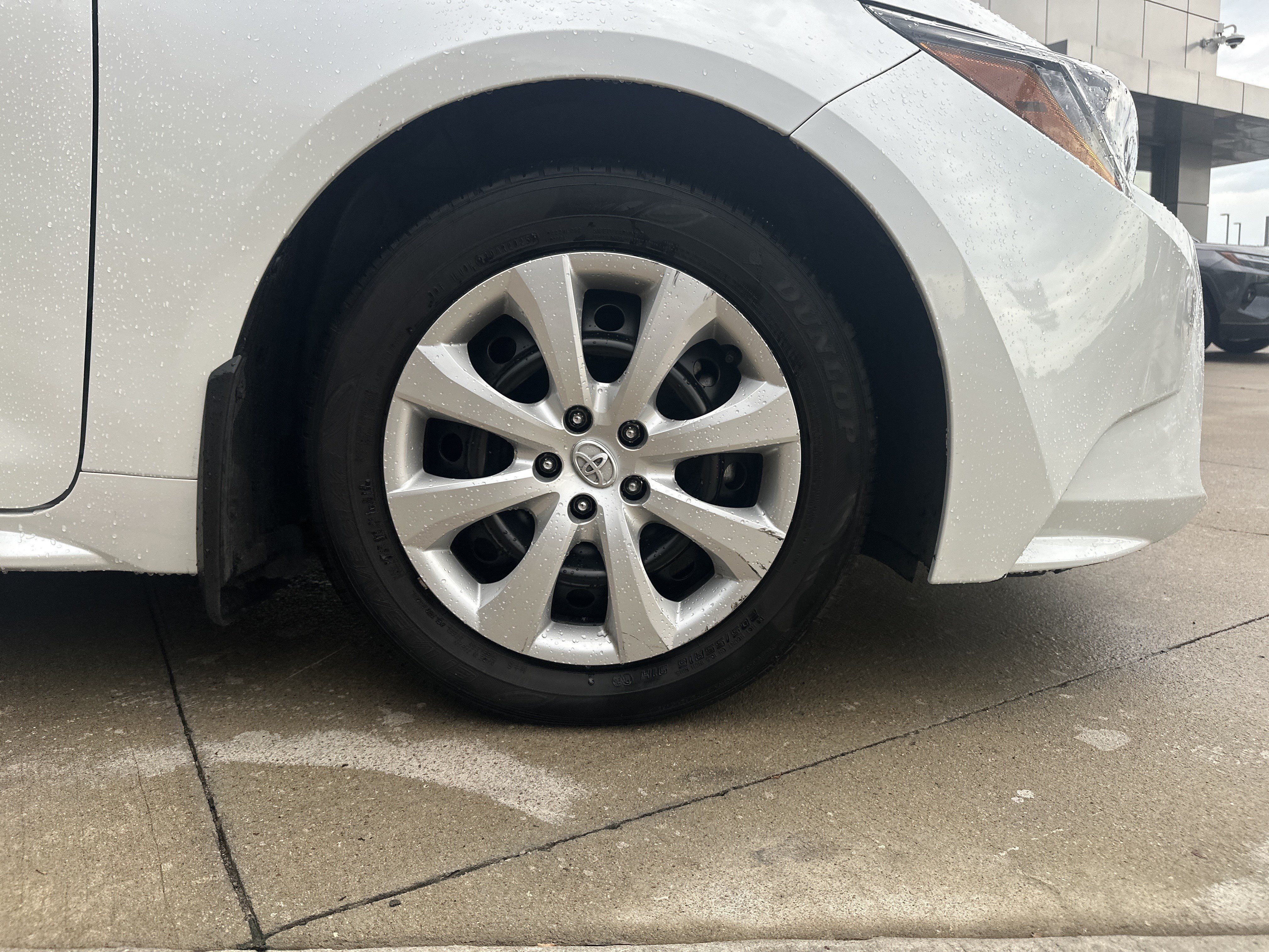 Used 2026 Toyota Corolla LE FWD image 35