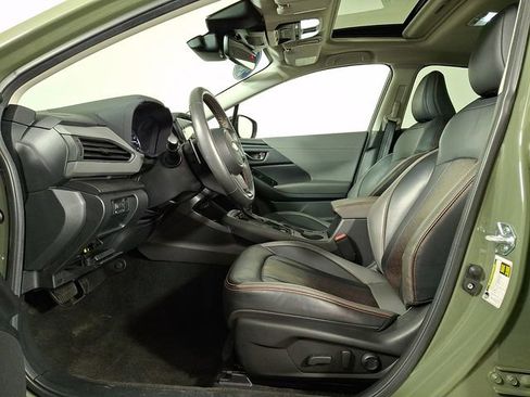 Used 2025 Subaru Crosstrek 2.5i Limited w/ Crosstrek Mirror Package AWD/4WD image 15