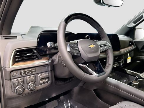 New 2026 Chevrolet Tahoe High Country AWD/4WD image 10