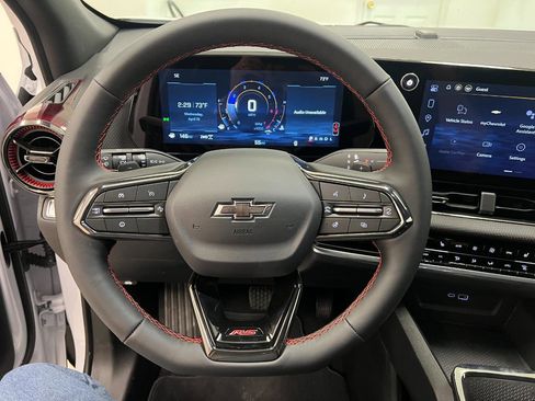 New 2026 Chevrolet Equinox RS AWD/4WD image 36