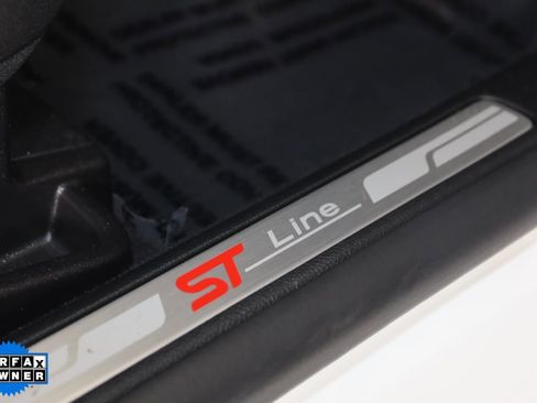 Used 2023 Ford Edge ST-Line image 12