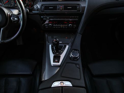 Used 2016 BMW M6 Gran Coupe image 33