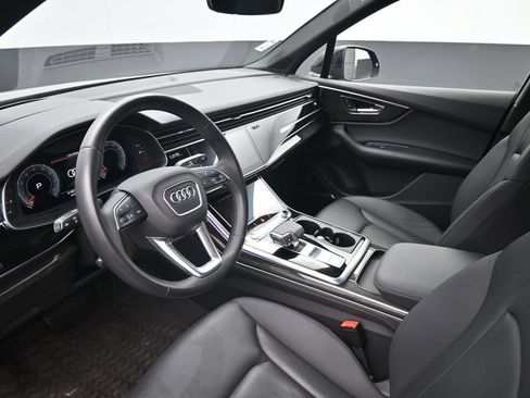 Used 2021 Audi Q7 3.0T Prestige w/ Prestige Package AWD/4WD image 20