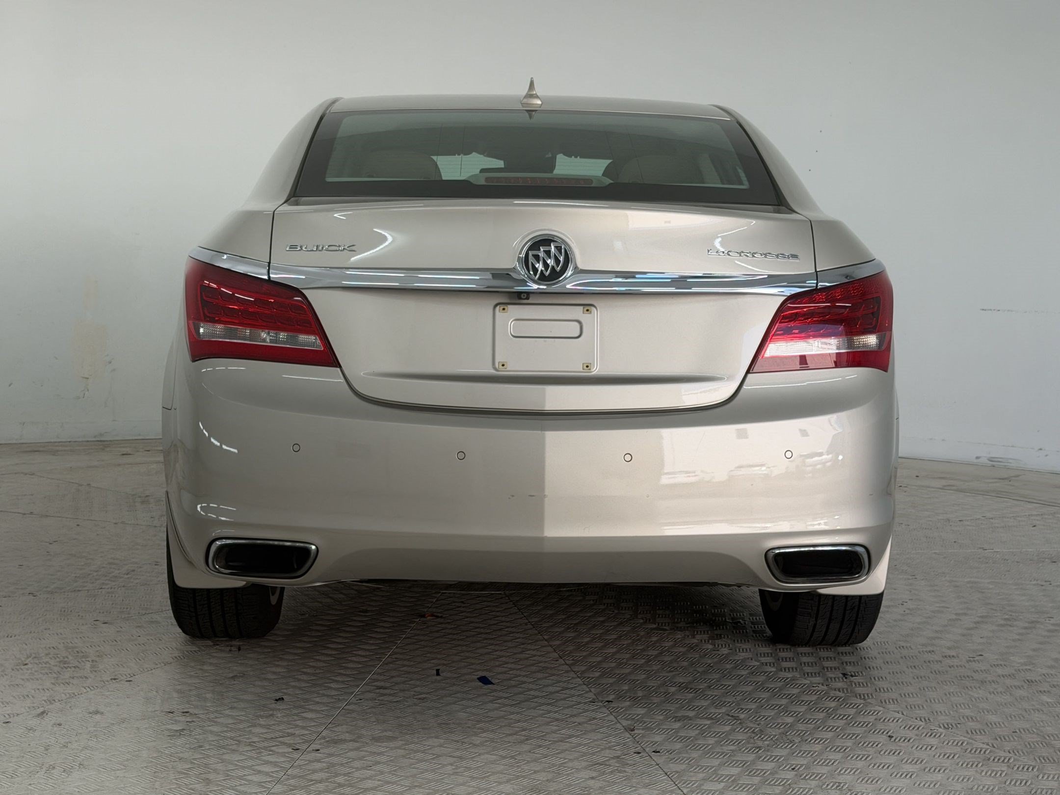 Used 2014 Buick LaCrosse Premium w/ Driver Confidence Package FWD image 10
