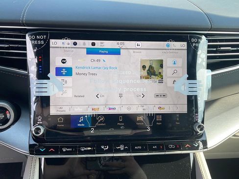New 2026 Jeep Grand Wagoneer Limited AWD/4WD image 17