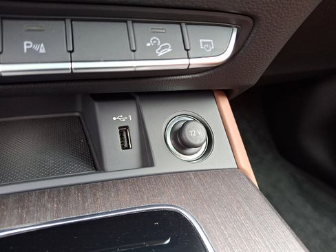 Used 2025 Audi Q5 2.0T Premium Plus image 26