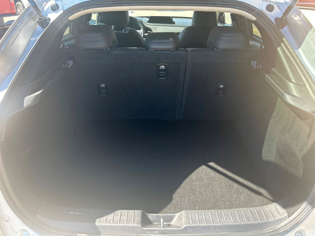 Used 2021 MAZDA CX-30 FWD 2.5 S w/ Select Package image 21