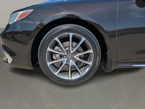 Used 2018 Acura TLX V6 w/ Technology Package FWD image 9