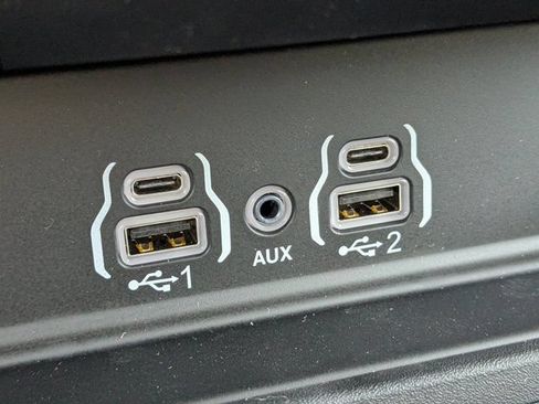 New 2026 RAM 1500 Express AWD/4WD image 21