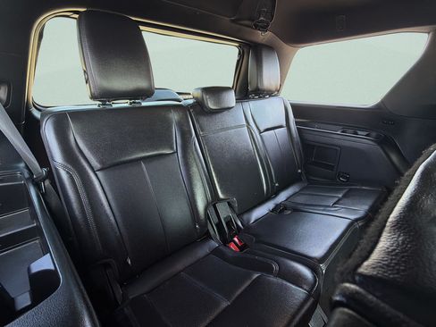 Used 2021 Ford Expedition XLT AWD/4WD image 11