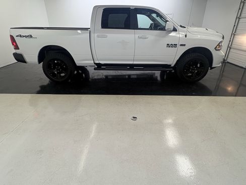 Used 2018 RAM 1500 Sport w/ Comfort Group image 13
