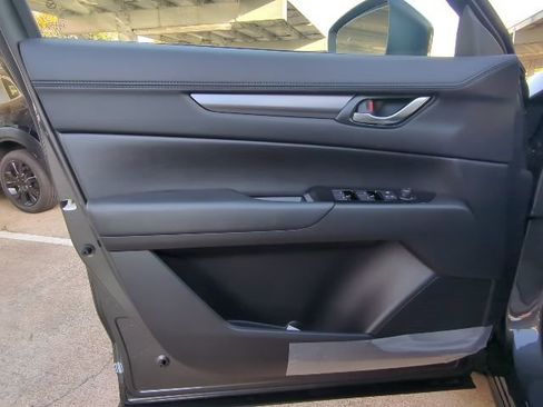 New 2025 MAZDA CX-5 AWD 2.5 S w/ Preferred Package image 12