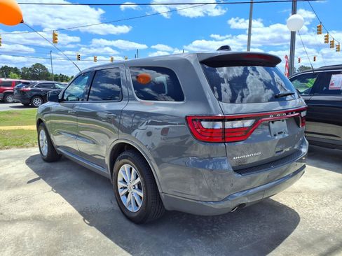 Used 2025 Dodge Durango GT RWD image 4