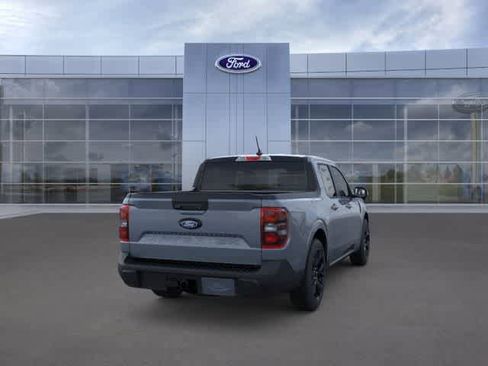 New 2026 Ford Maverick Lariat w/ Black Appearance Package image 8