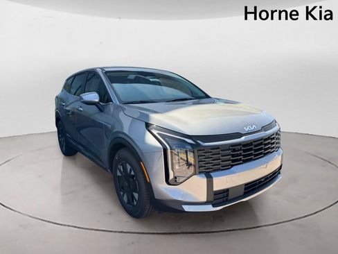 New 2026 Kia Sportage LX FWD image 2