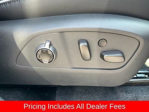New 2026 Buick Enclave Avenir w/ Super Cruise Package FWD image 21