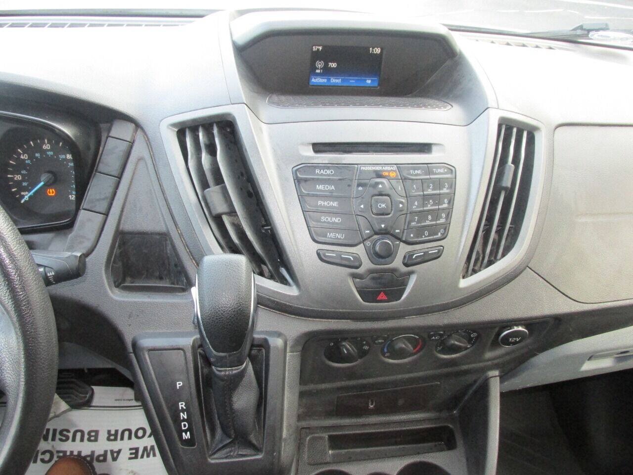 Used 2018 Ford Transit 250 148 Medium Roof RWD image 56