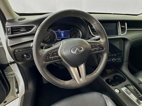 Used 2023 INFINITI QX50 Luxe FWD image 11